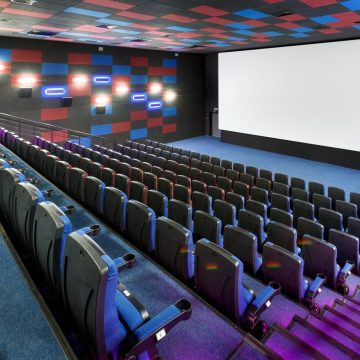 Потолок для Кинотеатров и центров досуга