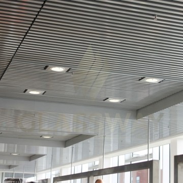 Реечный потолок Бард Униформ панель Al, 0.3, 50х85 серебро металлик 0205