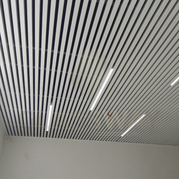 Реечный потолок Бард МультиКуб Zn, 0.5, 30х50 сигнальный белый RAL 9003