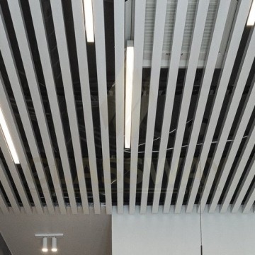 Реечный потолок Бард МультиКуб Zn, 0.5, 60х60 Бело-алюминиевый RAL 9006