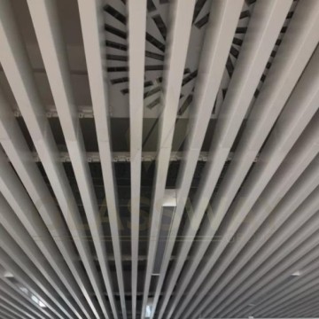 Реечный потолок Бард МультиКуб Zn, 0.5, 80х50 Бело-алюминиевый RAL 9006